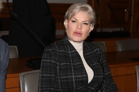 Erneut verurteilt wegen Hitlergru&szlig;