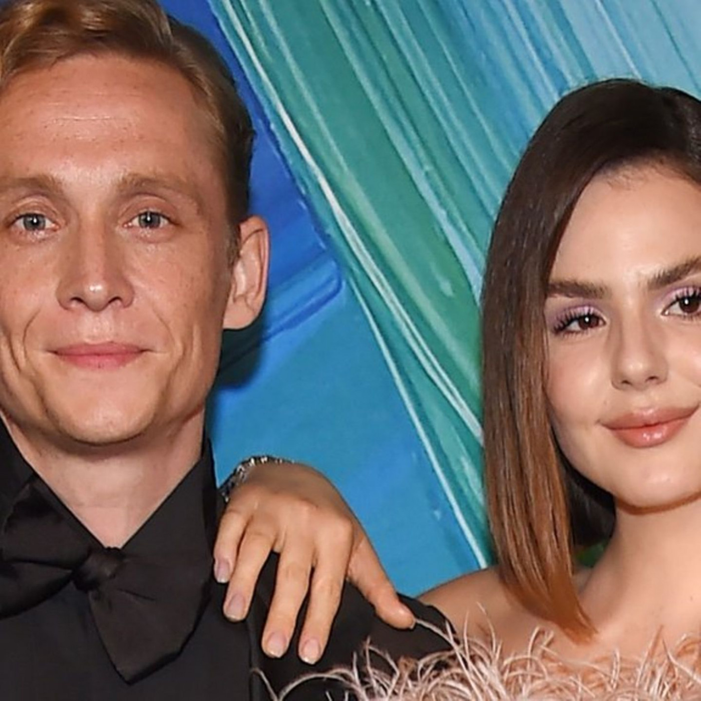 Viele Promis freuen sich mit dem Paar