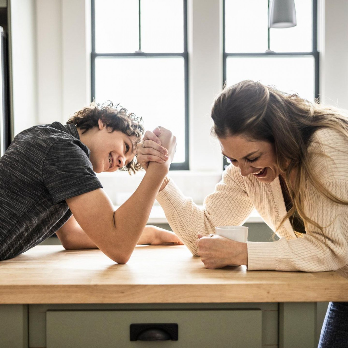 "Mein Sohn soll m&ouml;glichst wenig von unserer finanziellen Situation mitbekommen"