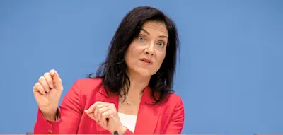 Trotz schuldenfinanzierter Staatsausgaben &ndash; deutsche Wirtschaft w&auml;chst 2026 langsamer als erhofft