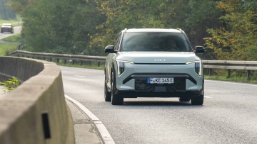 Europ&auml;ischer Automarkt: E-Fahrzeuge wachsen st&auml;rker