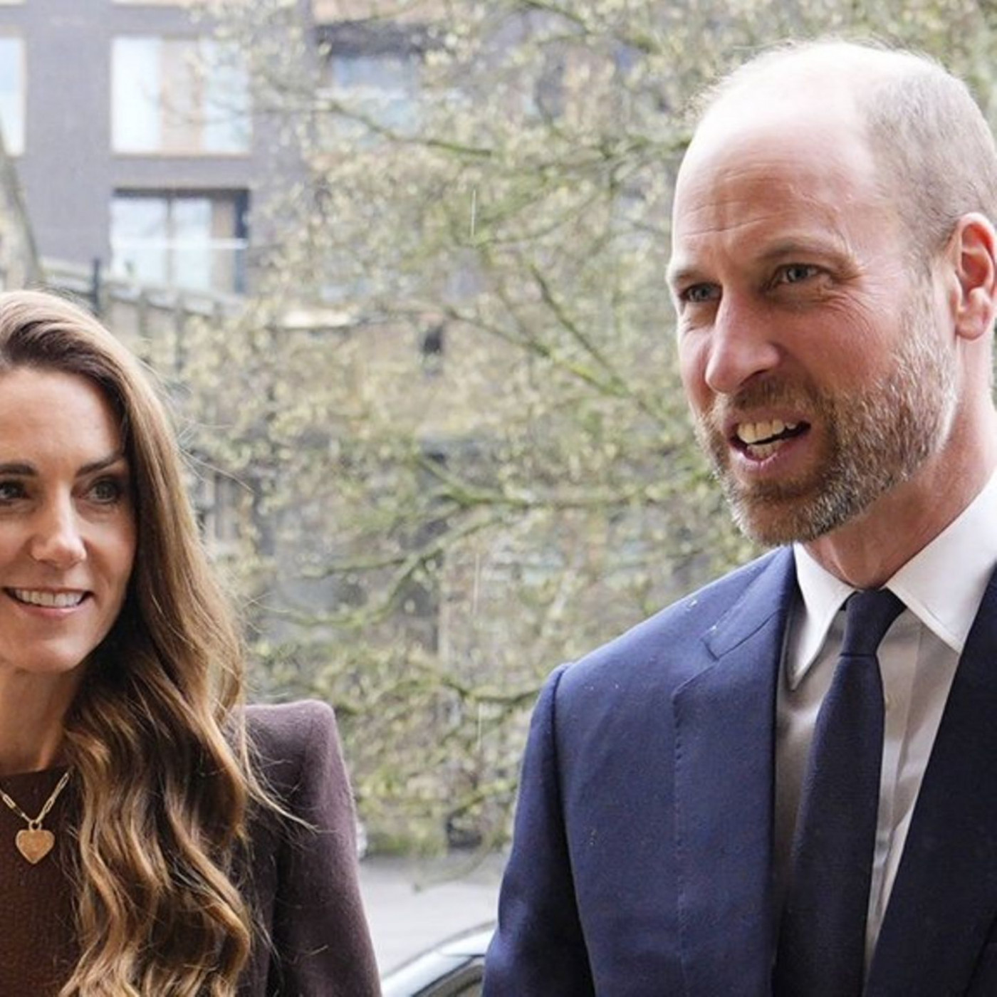 Prinz William und Prinzessin Kate &auml;u&szlig;ern sich erstmals