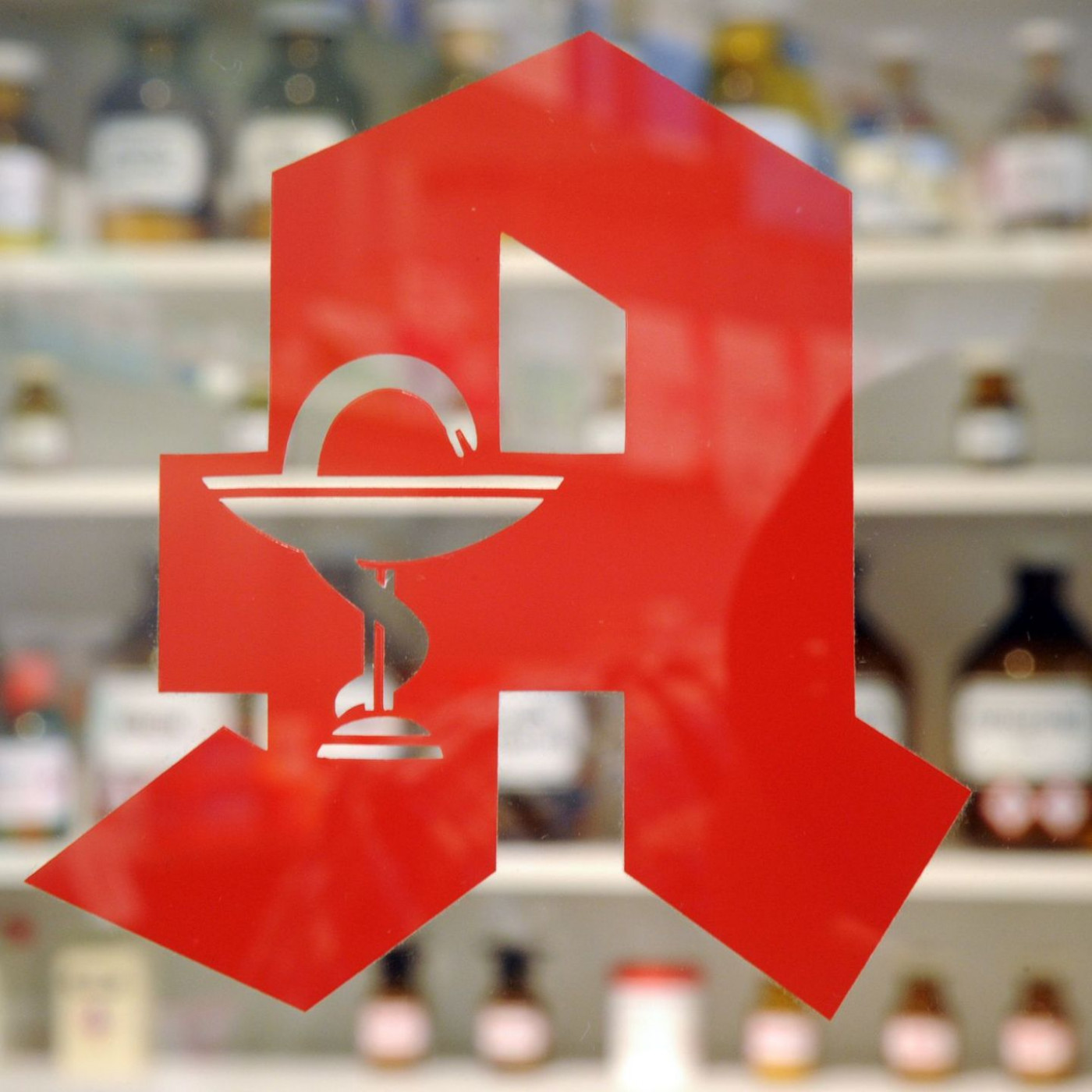 Darf dm apothekenpflichtige Medikamente online verkaufen?