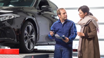 ADAC-Untersuchung: Kleine Sch&auml;den, gro&szlig;e Rechnungen