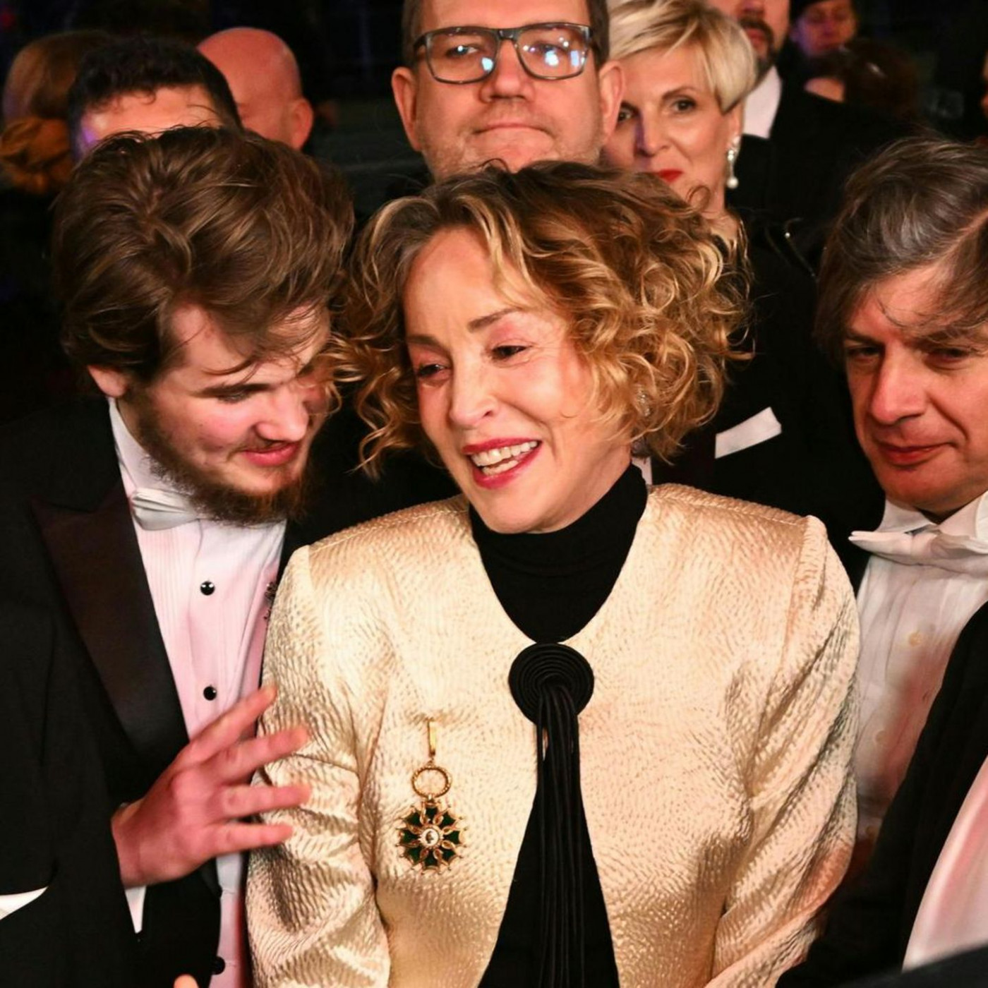 &bdquo;&Uuml;berw&auml;ltigt&ldquo;: Sharon Stone verl&auml;sst kurzzeitig Wiener Opernball