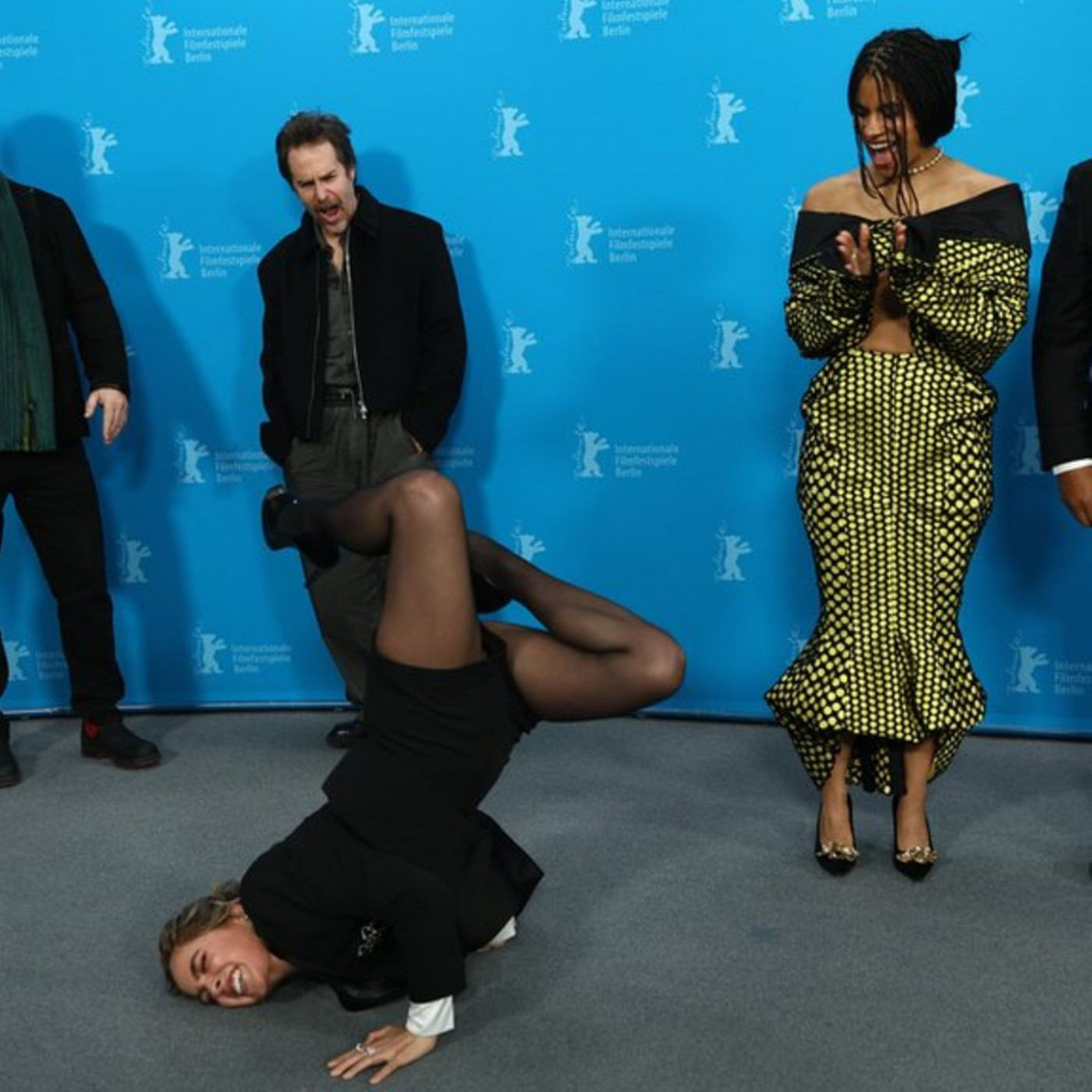 Sie zeigt ihr Breakdance-Talent auf Berlinale