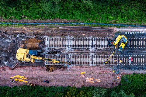Unverst&auml;ndnis wegen Bau-Verz&ouml;gerung - Bahn in der Kritik