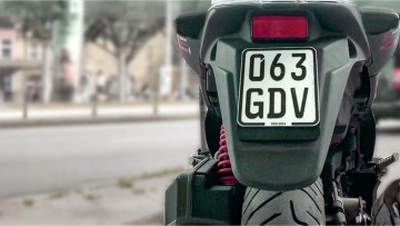 Saisonbeginn 1. M&auml;rz: Was Fahrer von Mofas und E-Scootern jetzt wissen sollten