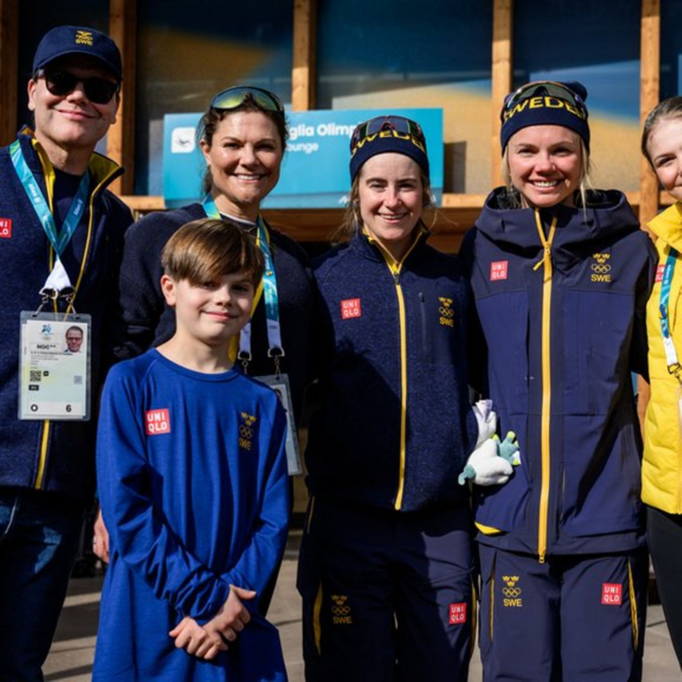 Sie gratulieren schwedischer Olympia-Siegerin