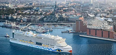 &bdquo;Enkel, Eltern und Gro&szlig;eltern verreisen gemeinsam, oft auch in verbundenen Kabinen&ldquo;