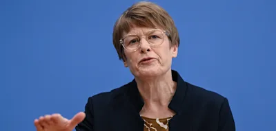 Streit der Wirtschaftsweisen eskaliert &ndash;&nbsp;&bdquo;I&rsquo;ll be back&ldquo;, sagt die ausgeschlossene &Ouml;konomin