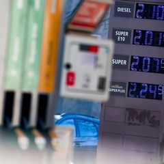 Sprit immer teurer - Preisbremse &uuml;berwiegend abgelehnt