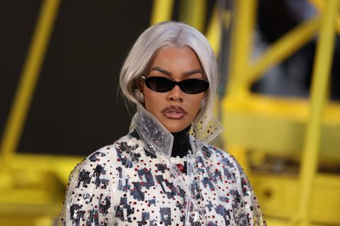 Diese Superstars lockte es zur Paris Fashion Week