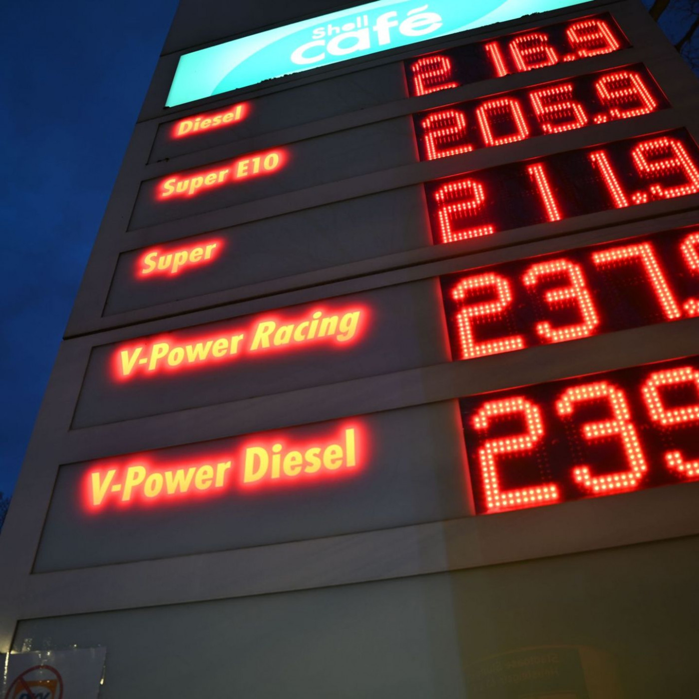 Wirtschaftsministerin: Preiserh&ouml;hung an Tankstellen nur noch einmal t&auml;glich