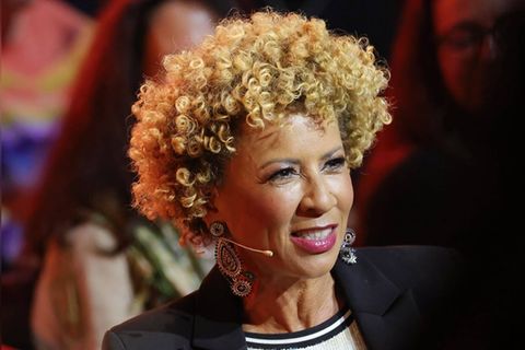 Gro&szlig;e Gef&uuml;hle beim Maturaball ihrer Tochter