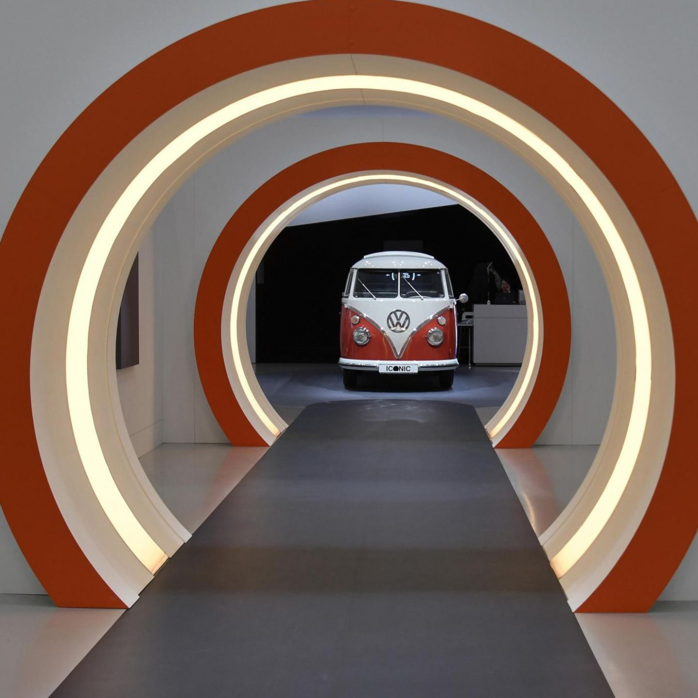 Warum dieser Fondsmanager flei&szlig;ig Auto-Aktien kauft