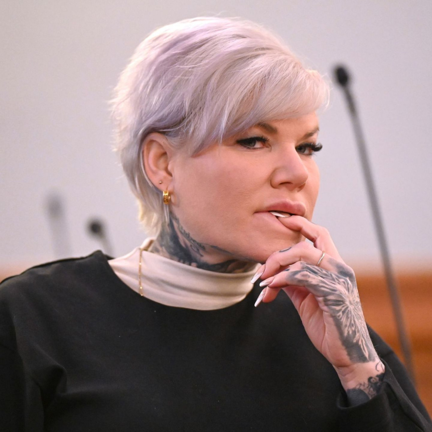 Hitlergru&szlig;-Vorwurf: Melanie M&uuml;ller will Urteil akzeptieren