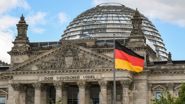 Pendlerpauschale, Tank-Regel, Kartellrecht: Bundestag beschlie&szlig;t Spritpaket