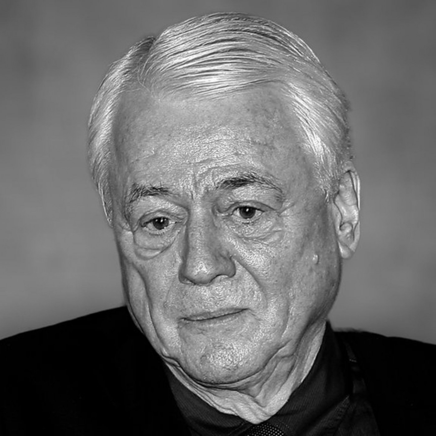 Der bedeutende Filmemacher und Autor ist tot