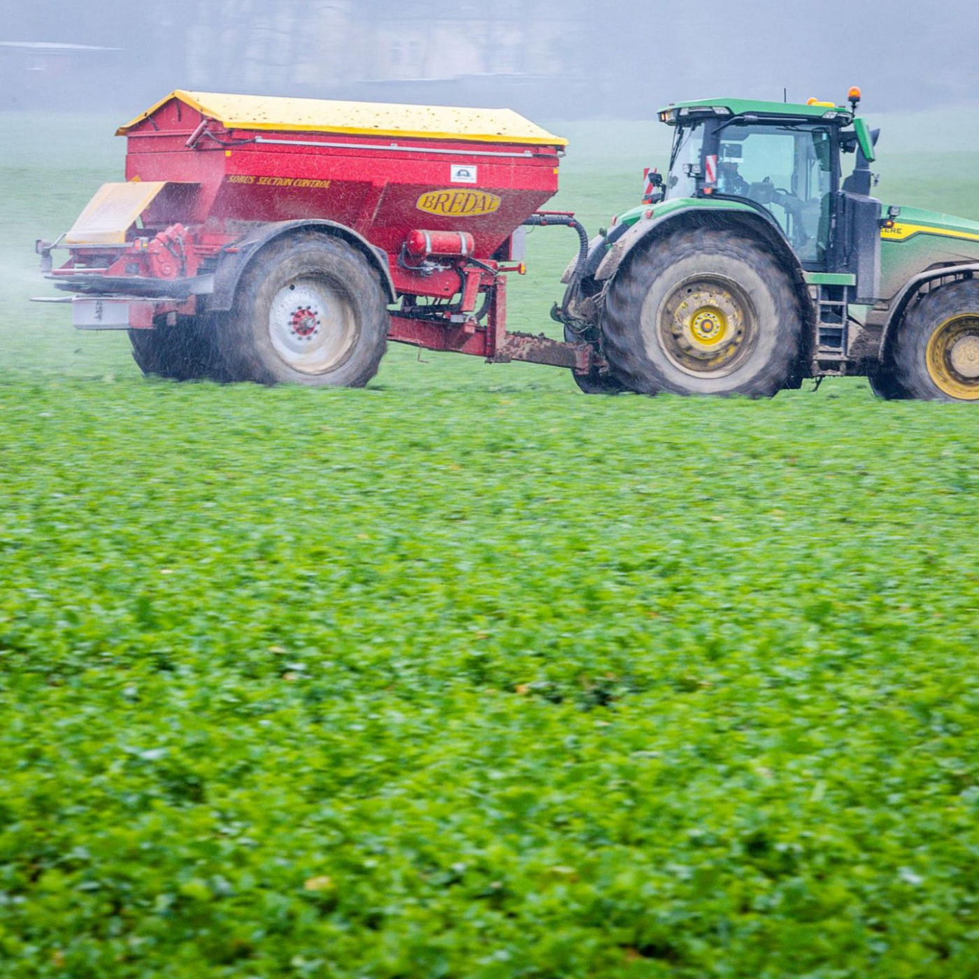 Iran-Krieg l&auml;sst D&uuml;ngerpreise steigen