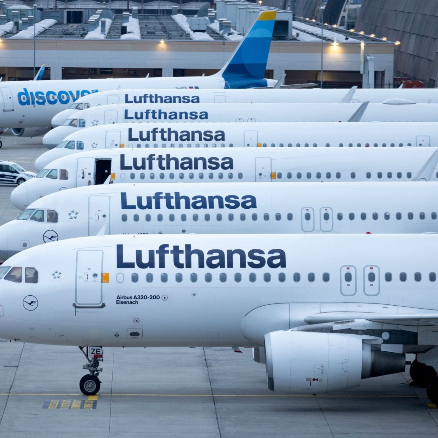 Flugbegleiter stimmen f&uuml;r Streiks bei der Lufthansa