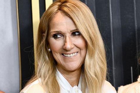 &bdquo;Ich bin bereit&ldquo;: C&eacute;line Dion k&uuml;ndigt B&uuml;hnen-Comeback an