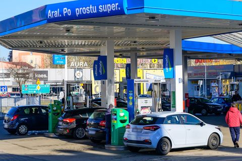 Polen: Preisdeckelung f&uuml;r Treibstoff ist in Kraft