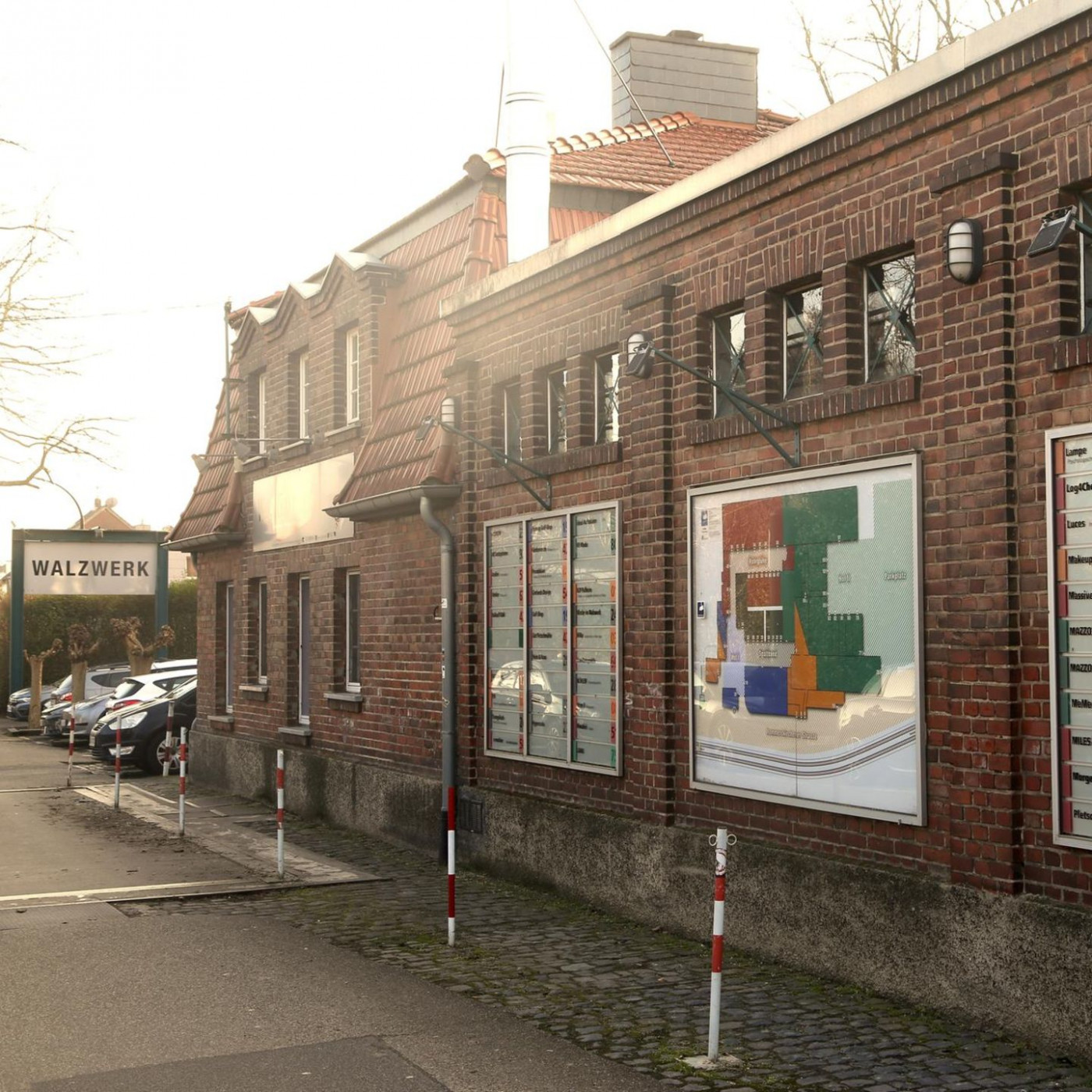 Hinter der TV-Fassade: Das Walzwerk und sein Parkplatzfluch