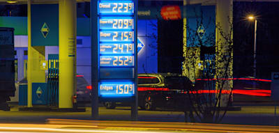 Spritpreis sinkt um 3 Cent &ndash; Experte prognostiziert, wann es noch billiger werden k&ouml;nnte