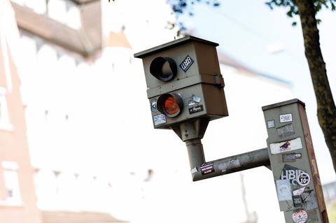 Blitzerwarner &ndash; mit diesen Tricks darf man sie legal benutzen