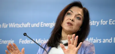 &bdquo;Staat muss handlungsf&auml;hig sein&ldquo; &ndash; Reiche erteilt Tempolimit und Bahnticket-Rabatten klare Absage