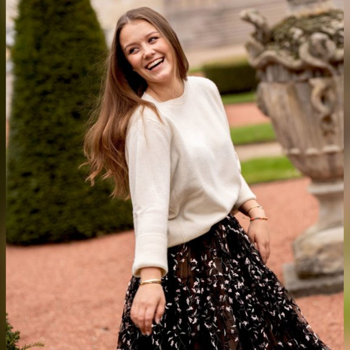 Strahlende Portr&auml;ts zum 19. Geburtstag