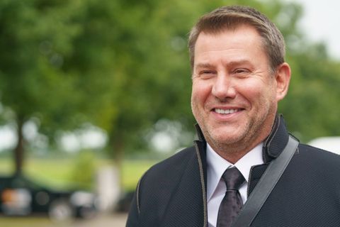 Er erkl&auml;rt seinen ungewohnten Look