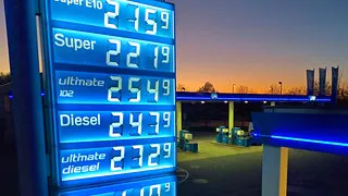 Frust an der Tankstelle: Sinken die Spritpreise ab Mai wieder?