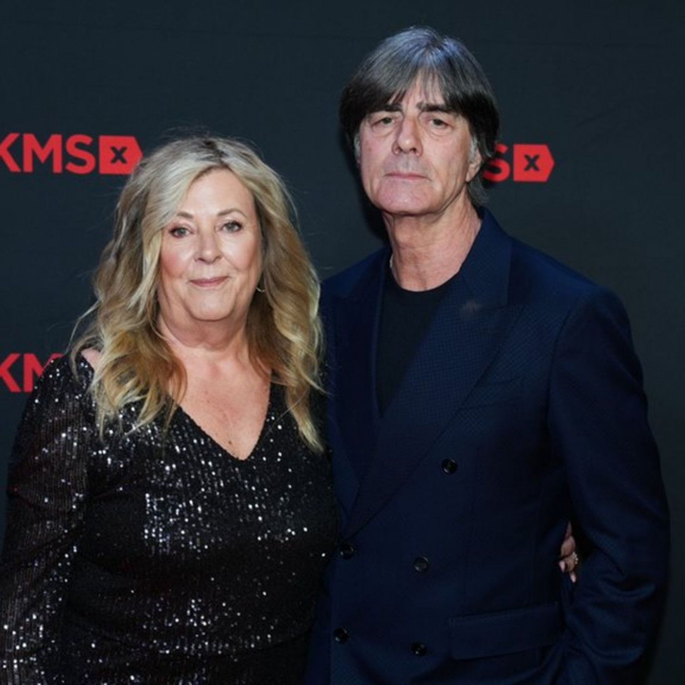 &Uuml;berraschender Auftritt mit Ehefrau Daniela