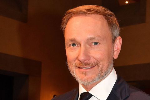 Er wird zum Konzernchef der Autoland AG