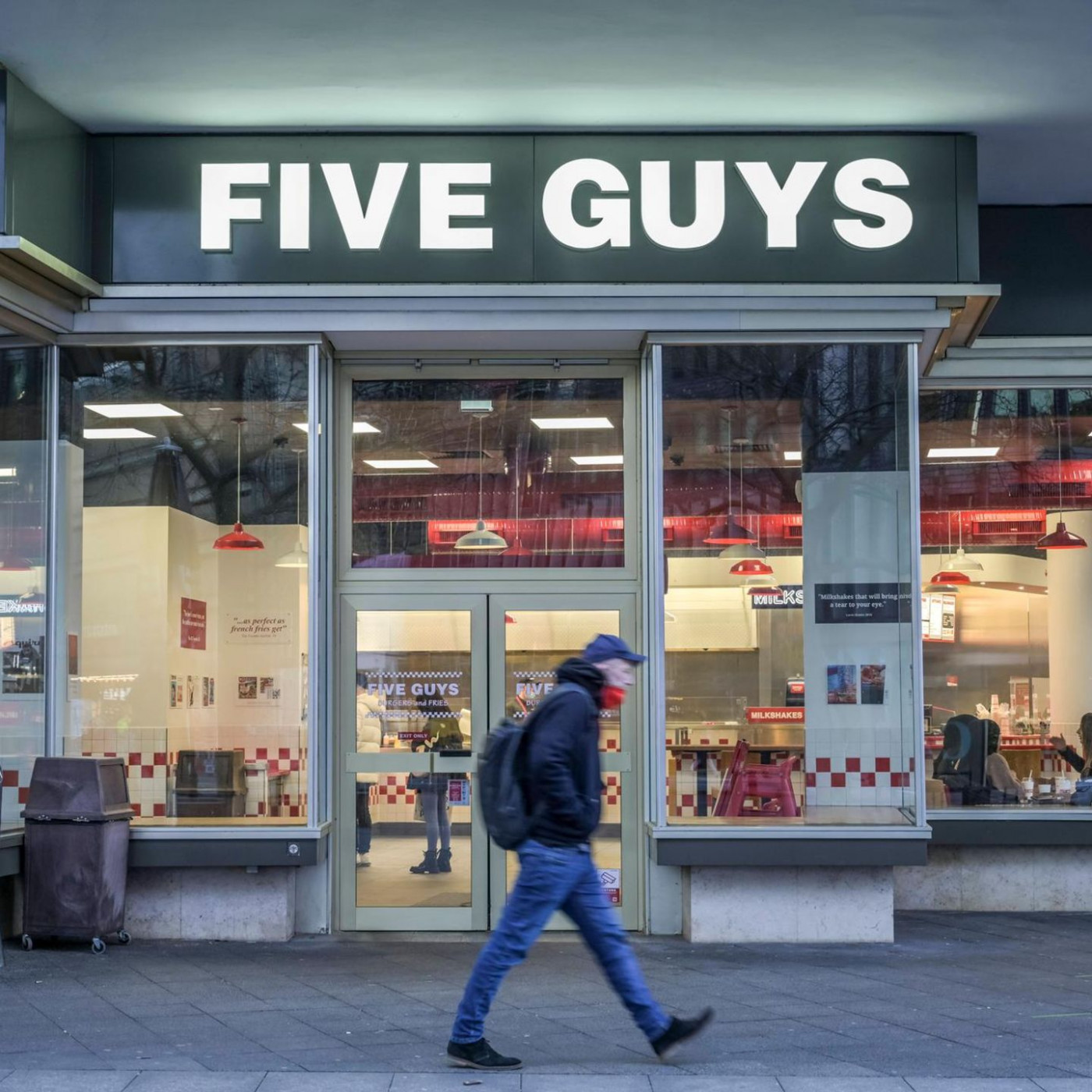 Warum Five Guys jetzt auf Currywurst setzt