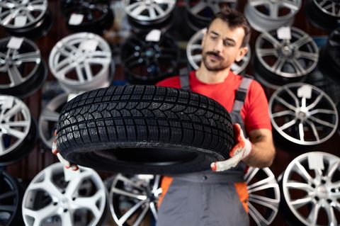 Das ist der Denkfehler, den viele Autofahrer bei Ganzjahresreifen machen