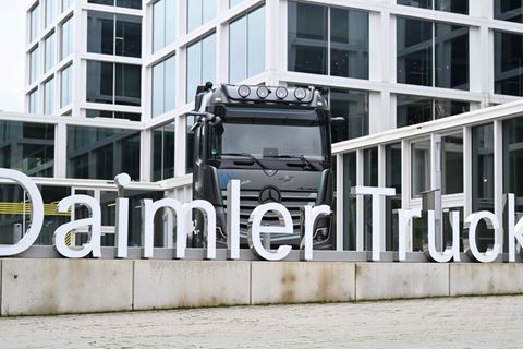 Gewinn von Daimler Truck um 80 Prozent eingebrochen